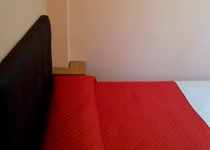 Las Palmeras בית הארחה *