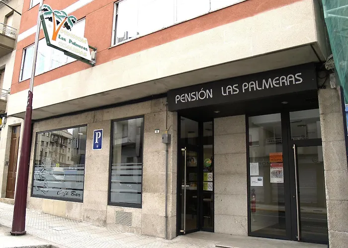 Las Palmeras בית הארחה